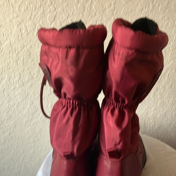 Coach: Sage (A9177) Red Winter Boots- 8 - Picture 8 of 16